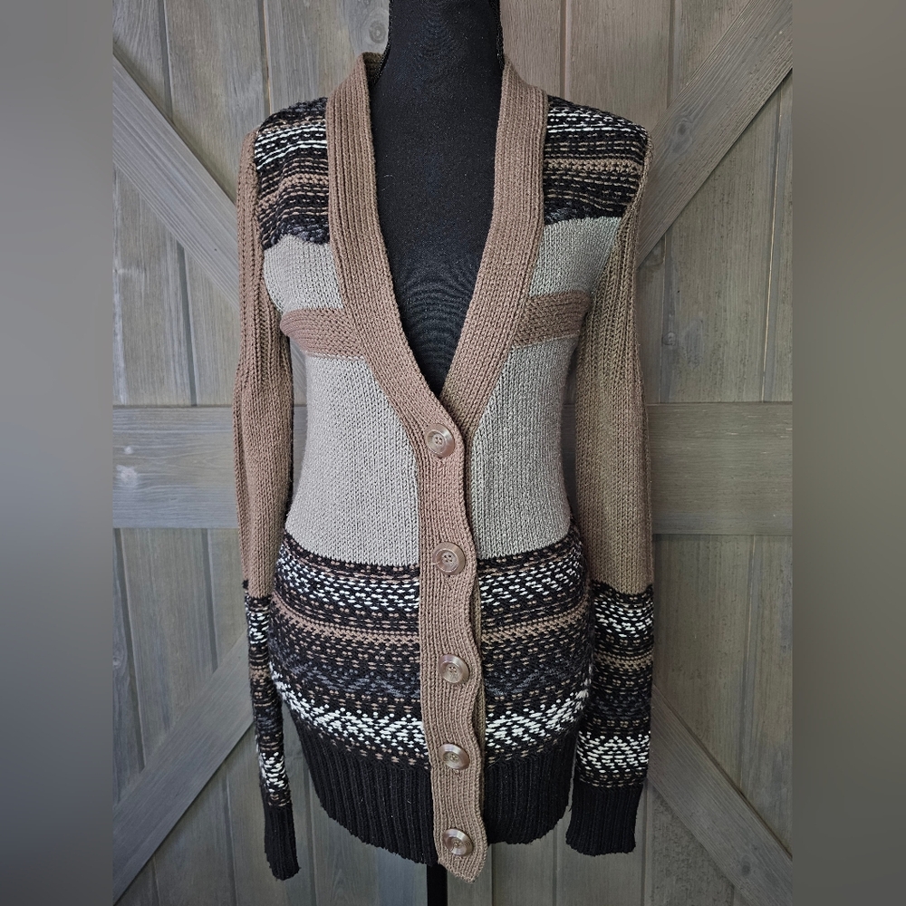 BKE Knit Cardigan sz Medium